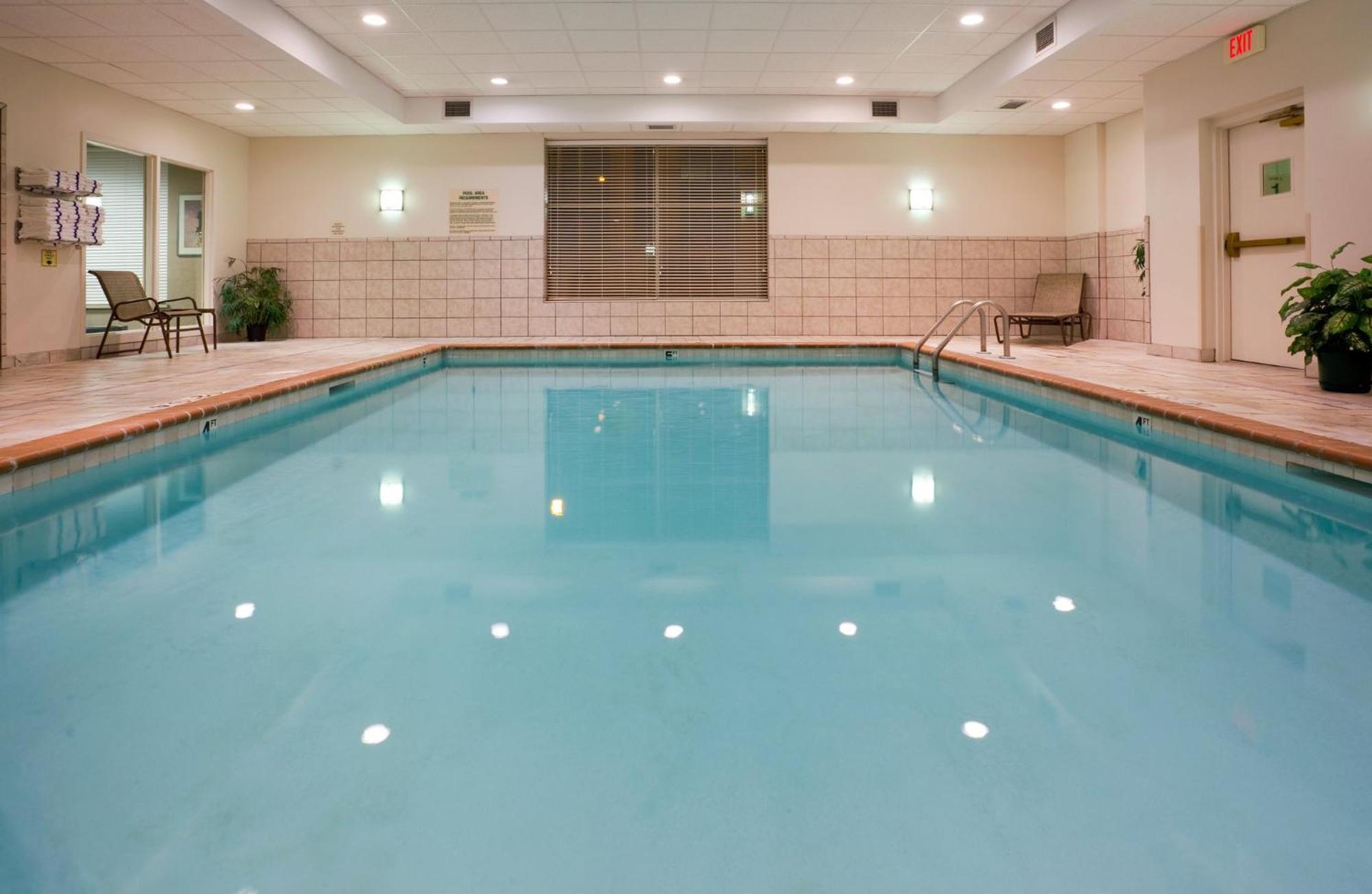 Express & Minneapolis-downtown Convention Center By Ihg Minneapolis