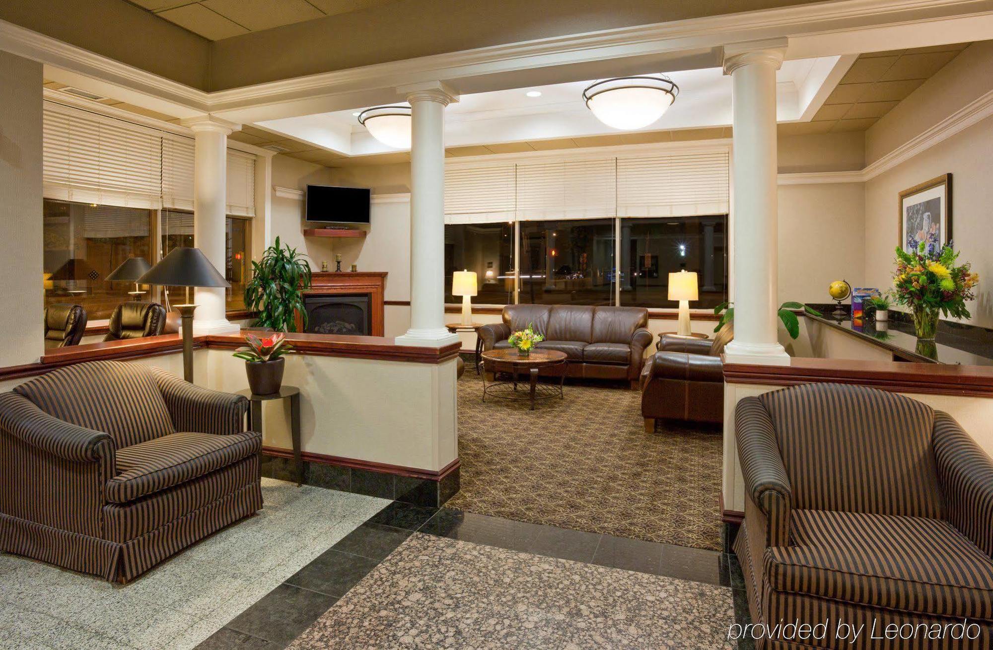 Express & Minneapolis-downtown Convention Center By Ihg