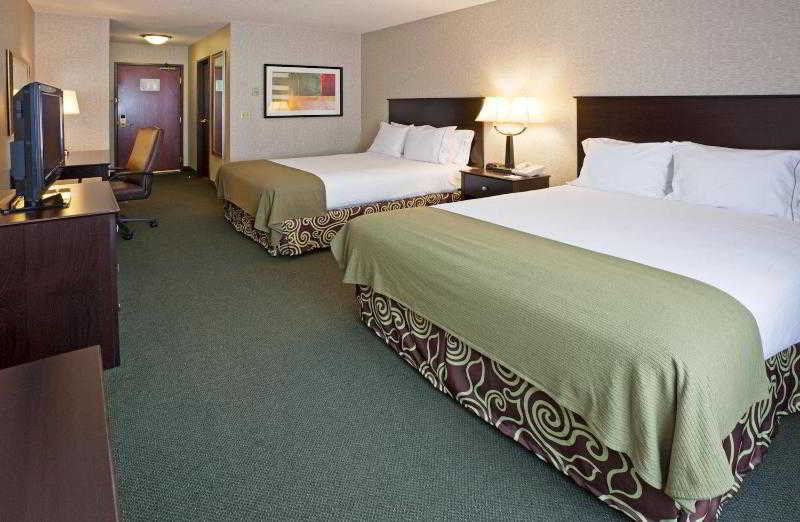 Express & Minneapolis-downtown Convention Center By Ihg Hotel 3*